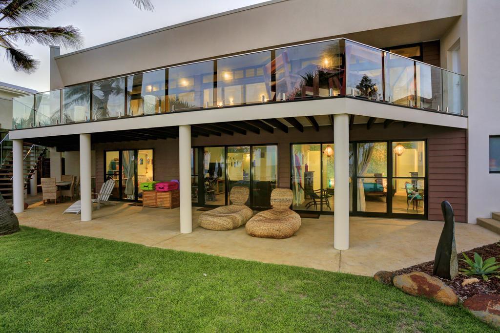 Zen Beach Retreat Hotel Bargara Exterior foto