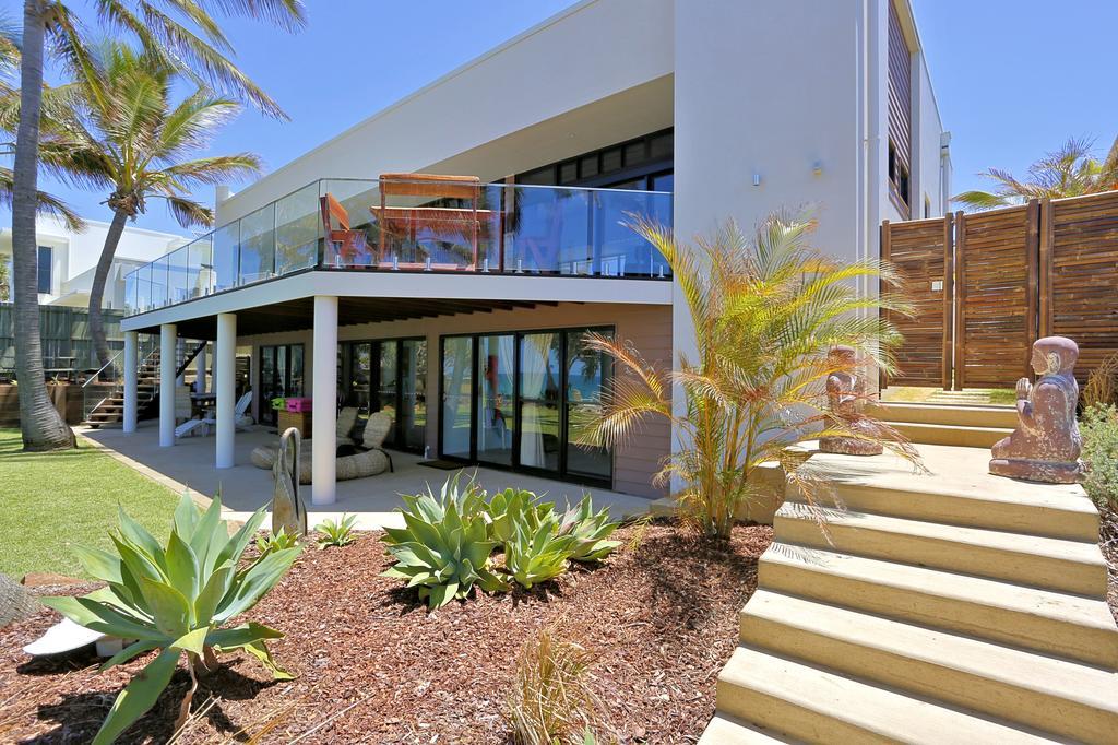 Zen Beach Retreat Hotel Bargara Exterior foto